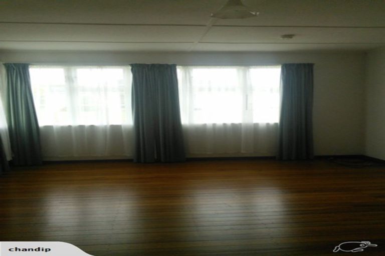 Photo of property in 16 Hodgins Grove, Naenae, Lower Hutt, 5011