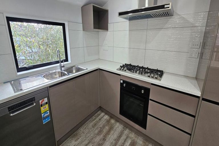 Photo of property in 12a Blease Street, New Lynn, Auckland, 0600