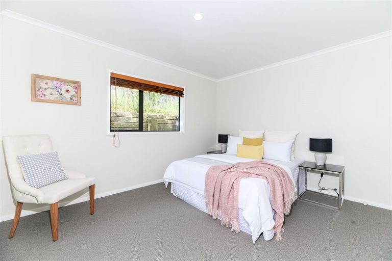Photo of property in 57a Sabulite Road, Kelston, Auckland, 0602
