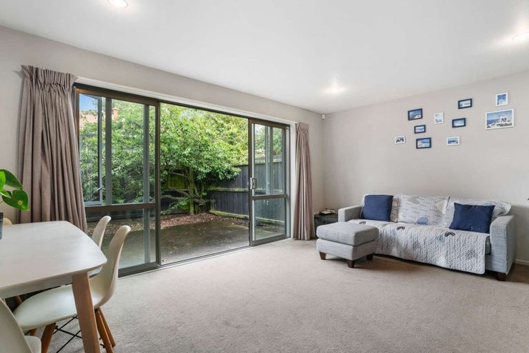 Photo of property in 4/13 Elizabeth Street, Riccarton, Christchurch, 8011
