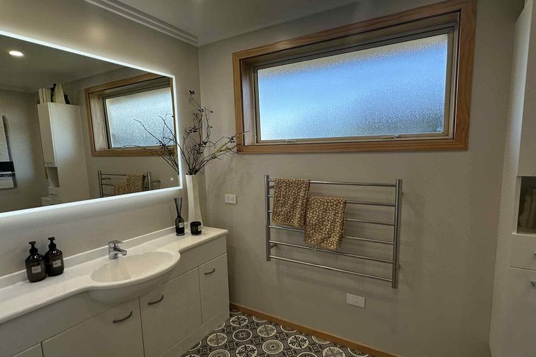 Photo of property in 115 Highcliff Road, Shiel Hill, Dunedin, 9013