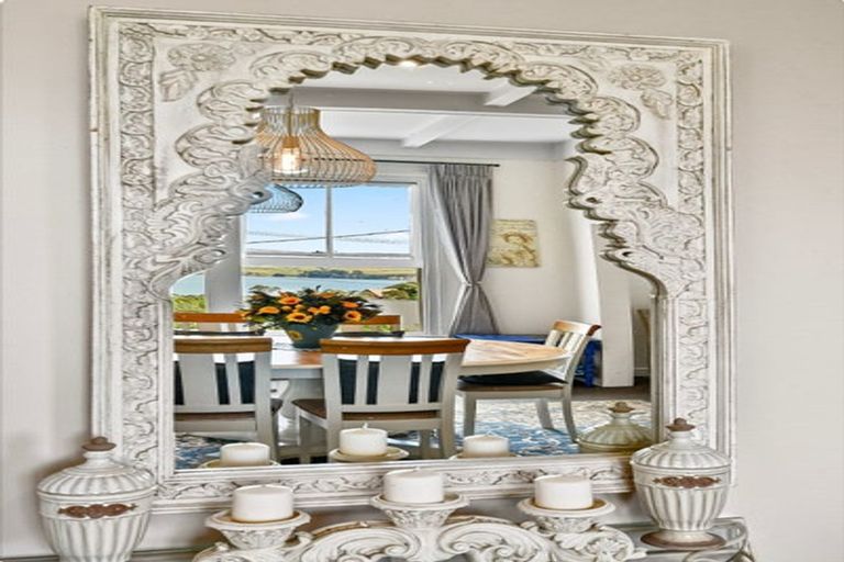 Photo of property in 196 Wade River Road, Wade Heads, Whangaparaoa, 0932