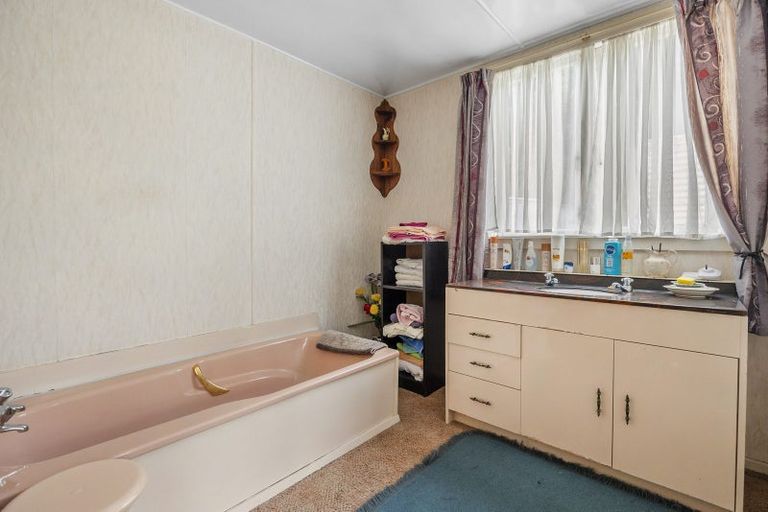 Photo of property in 79 Beach Street, Waikouaiti, 9510