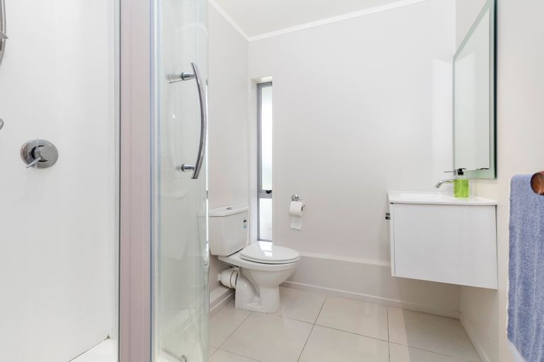 Photo of property in 39 Harbour View Road, Point Wells, Warkworth, 0986