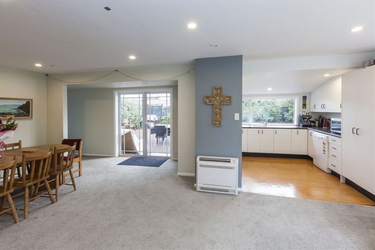 Photo of property in 27 Norwood Street, Beckenham, Christchurch, 8023