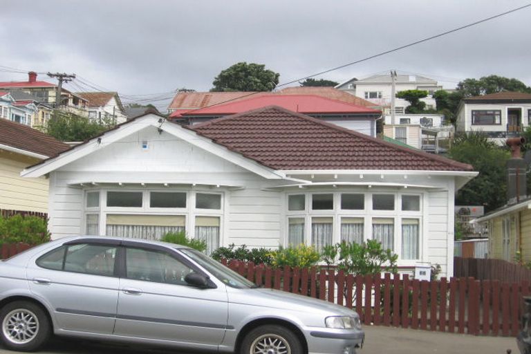 Photo of property in 66 Rintoul Street, Newtown, Wellington, 6021