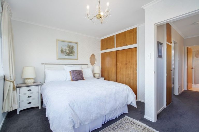 Photo of property in 2/17 Molesworth Place, Somerfield, Christchurch, 8024