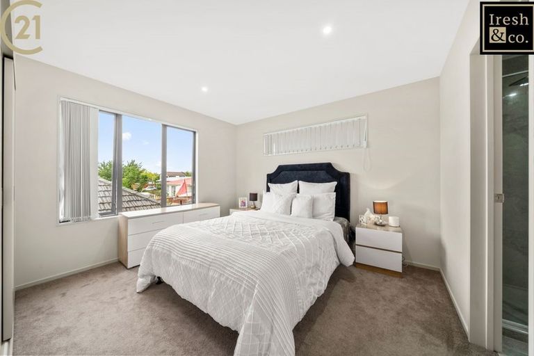 Photo of property in 11a Kent Road, Manurewa, Auckland, 2102