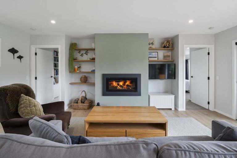 Photo of property in 336 Valley Road, Colyton, 4775