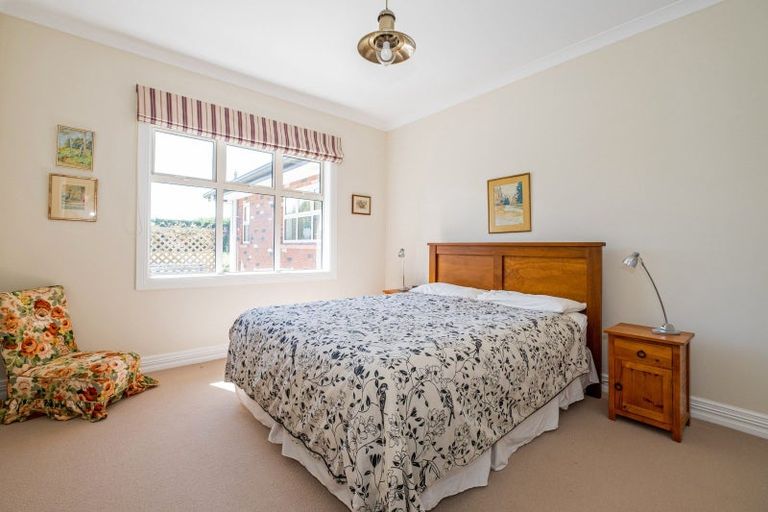 Photo of property in 61 Hekeao Road, Surrey Hills, Ashburton, 7778