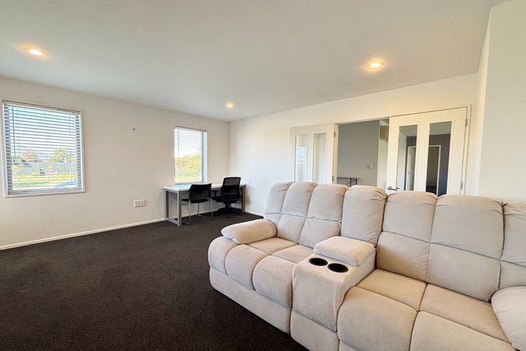 Photo of property in 37 Shadbolt Lane, Rolleston, 7614