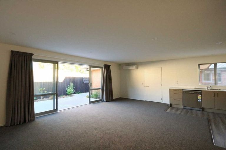Photo of property in 3/395 Armagh Street, Linwood, Christchurch, 8011