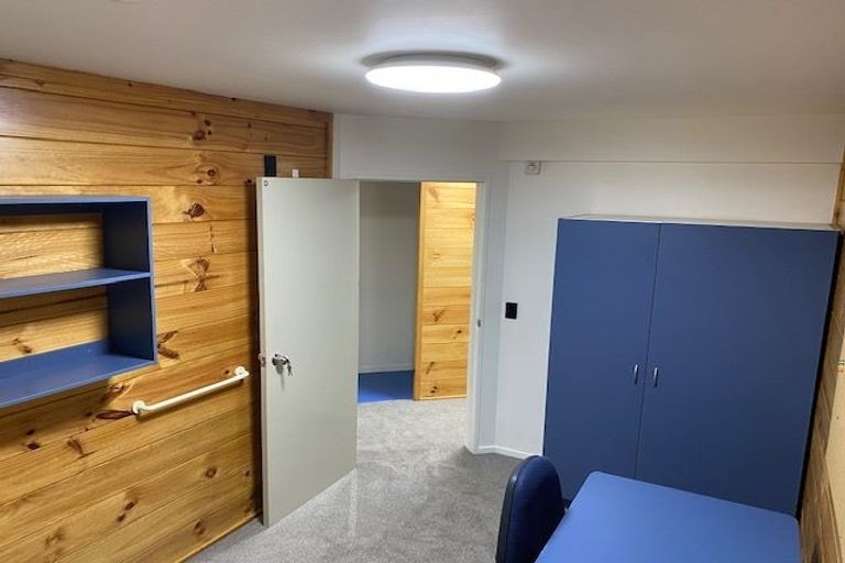 Photo of property in Basin Reserve Complex, 34/4 Sussex Street, Mount Cook, Wellington, 6021