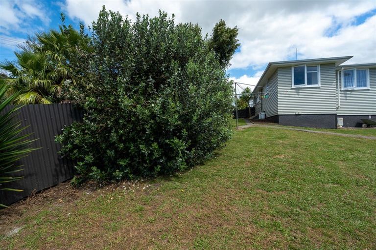 Photo of property in 4 Whiteman Road, Kawakawa, 0210