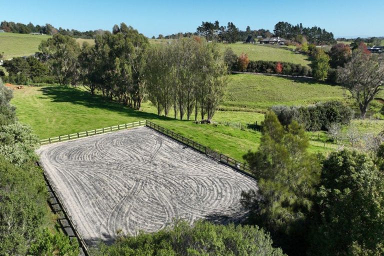 Photo of property in 333 Tuhimata Road, Paerata, Drury, 2578