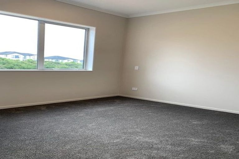 Photo of property in 26 Ballyalton Crescent, Flat Bush, 2019