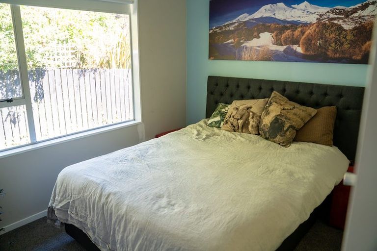 Photo of property in 6b Yarrow Place, Papakowhai, Porirua, 5024