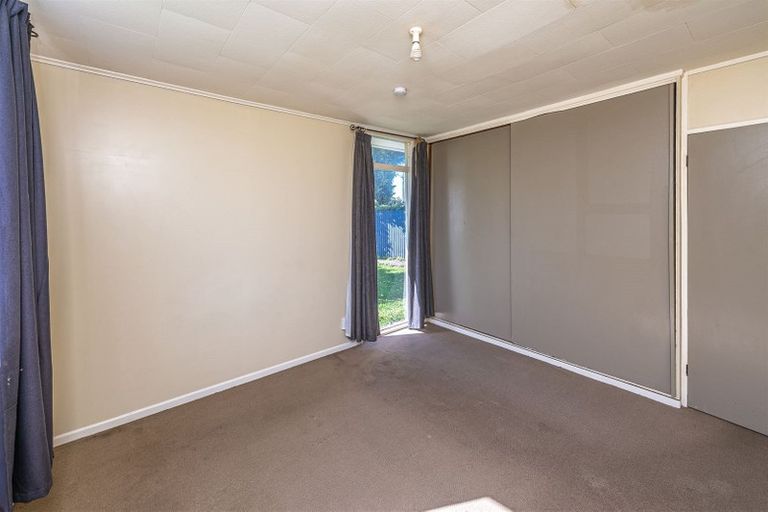 Photo of property in 44 Manuka Street, Castlecliff, Whanganui, 4501