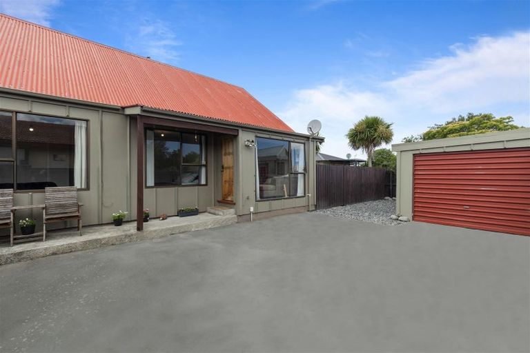 Photo of property in 2/66 Lakewood Drive, Burwood, Christchurch, 8083
