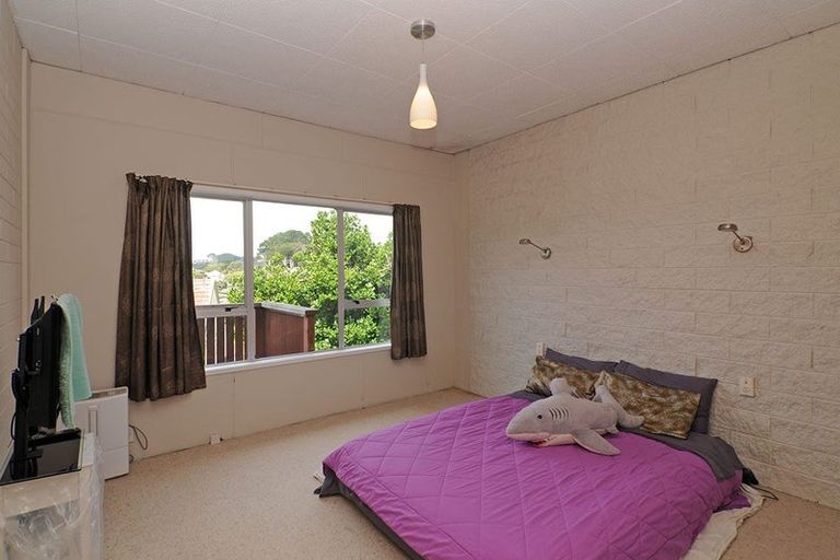 Photo of property in 1/29 Truscott Avenue, Johnsonville, Wellington, 6037