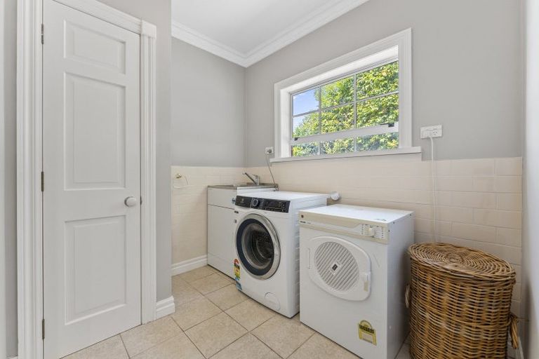 Photo of property in 7 Ngahere Court, Awapuni, Palmerston North, 4412