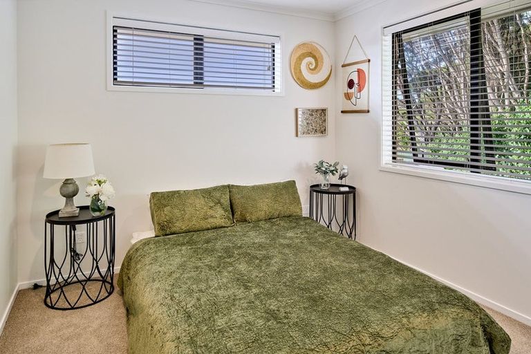 Photo of property in 6 Topsail Way, Whitby, Porirua, 5024