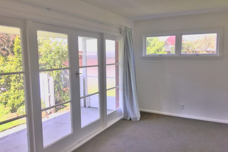 Photo of property in 2/134 Somerfield Street, Somerfield, Christchurch, 8024