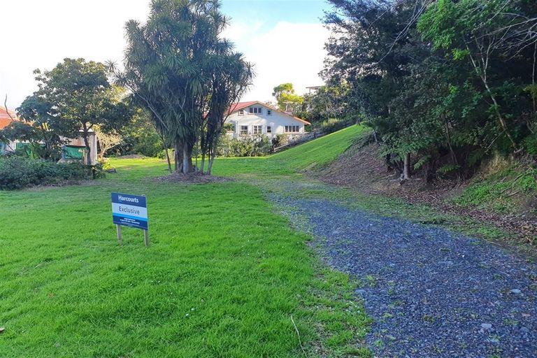 Photo of property in 6 Flagstaff Road, Russell, 0202