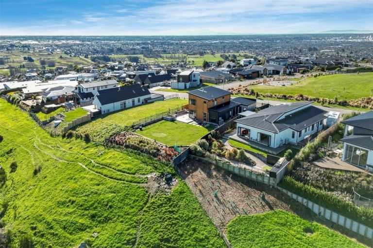 Photo of property in 152 Penruddock Rise, Westmorland, Christchurch, 8025