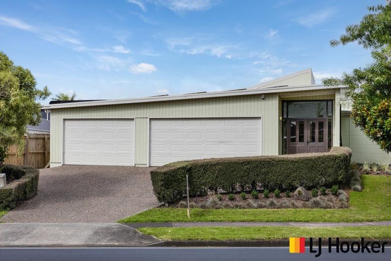 Photo of property in 112 Elliot Street, Pahurehure, Papakura, 2113