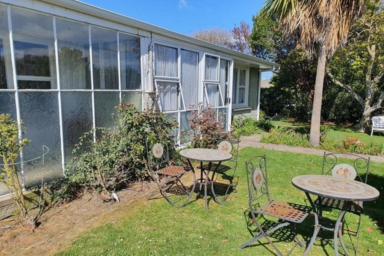 Photo of property in 22 Reading Street, Upper Riccarton, Christchurch, 8041
