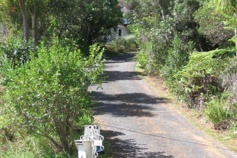 Photo of property in 107 Braemar Road, Castor Bay, Auckland, 0620