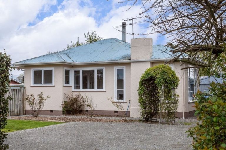 Photo of property in 422 High Street South, Carterton, 5713