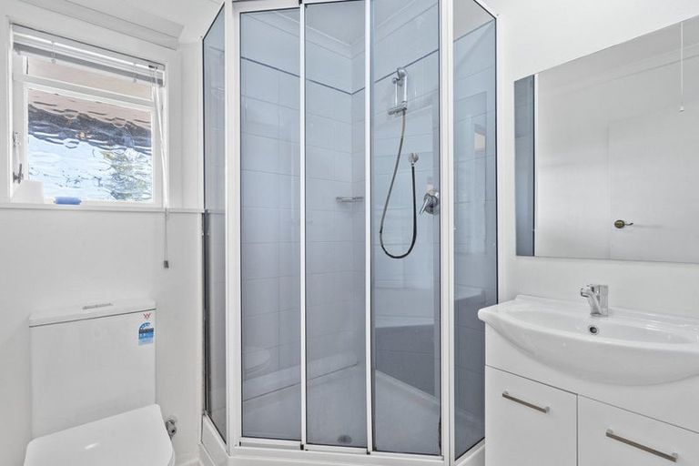 Photo of property in 36 Roys Road, Plimmerton, Porirua, 5026