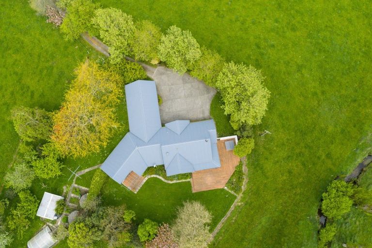 Photo of property in 31 Kahuterawa Road, Linton, Palmerston North, 4472