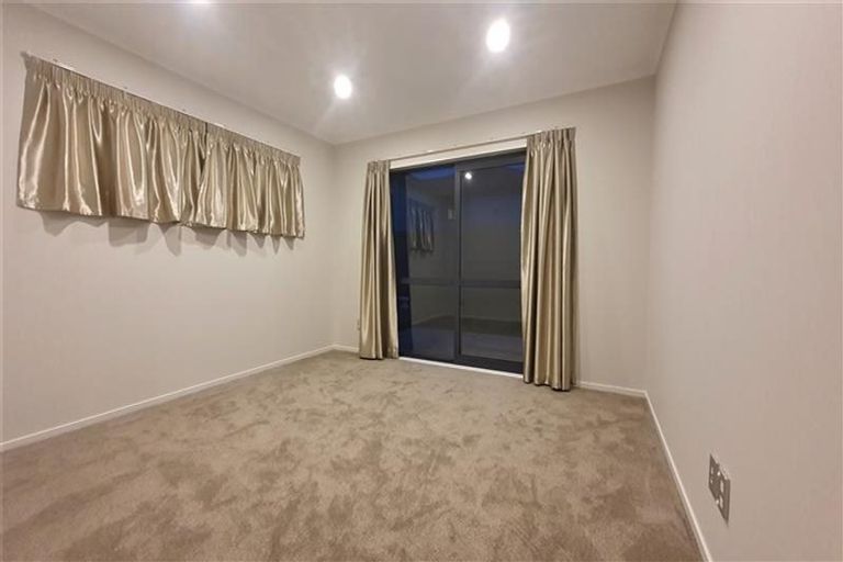 Photo of property in 33 Okawa Avenue, Papakura, 2110
