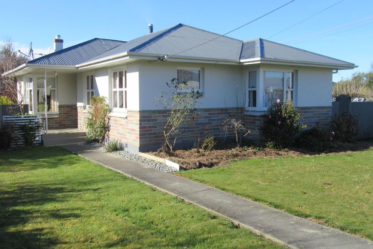 Photo of property in 46 Parsonage Road, Waimate, 7924