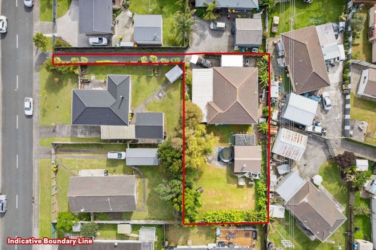 Photo of property in 5 Hindmarsh Street, Henderson, Auckland, 0612