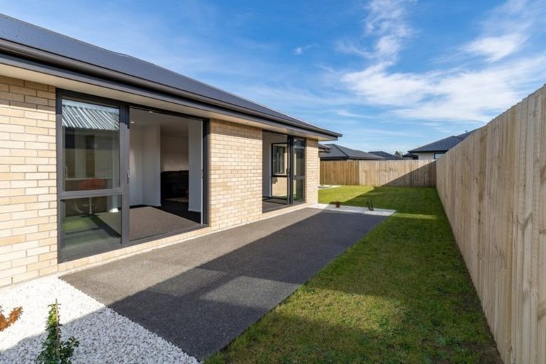 Photo of property in 64 Prestons Park Drive, Marshland, Christchurch, 8083