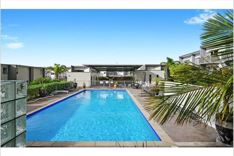 Photo of property in 50/7 Kelvin Hart Drive, East Tamaki, Auckland, 2013