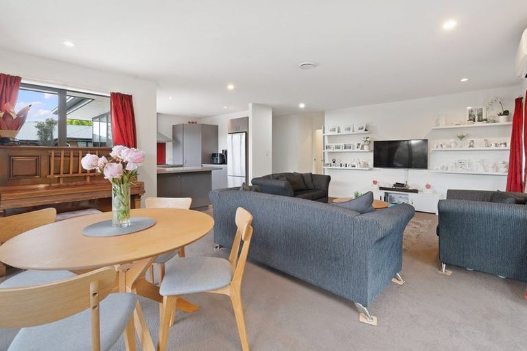 Photo of property in 56 Moore Street, Rolleston, 7614