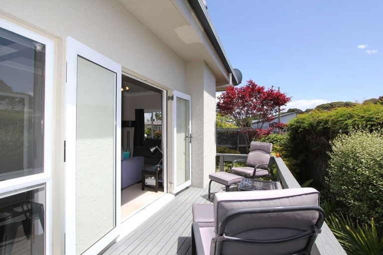 Photo of property in 1/2 Anzac Avenue, Onekawa, Napier, 4110