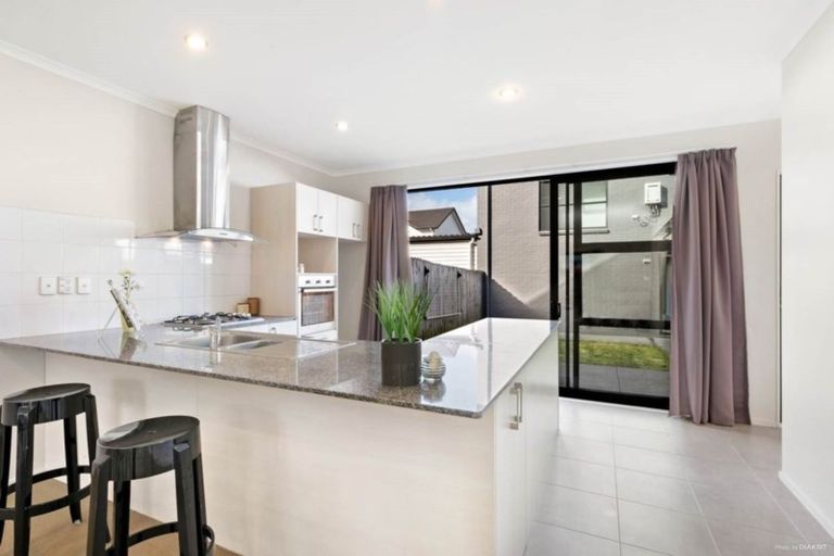 Photo of property in 33 Mcginty Street, Takanini, 2112