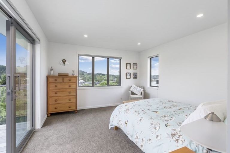 Photo of property in 4 Penney Rise, Matakana, 0985