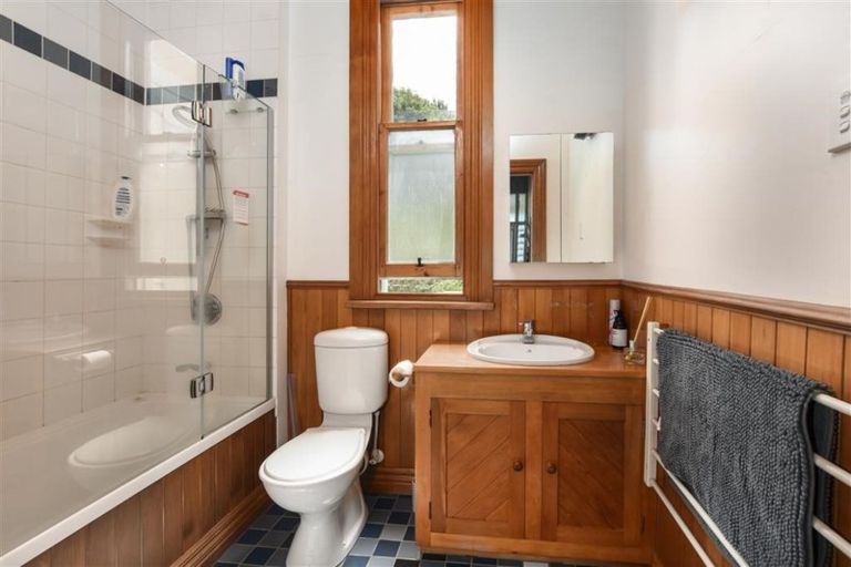 Photo of property in 22 Thomson Street, Lookout Point, Dunedin, 9011