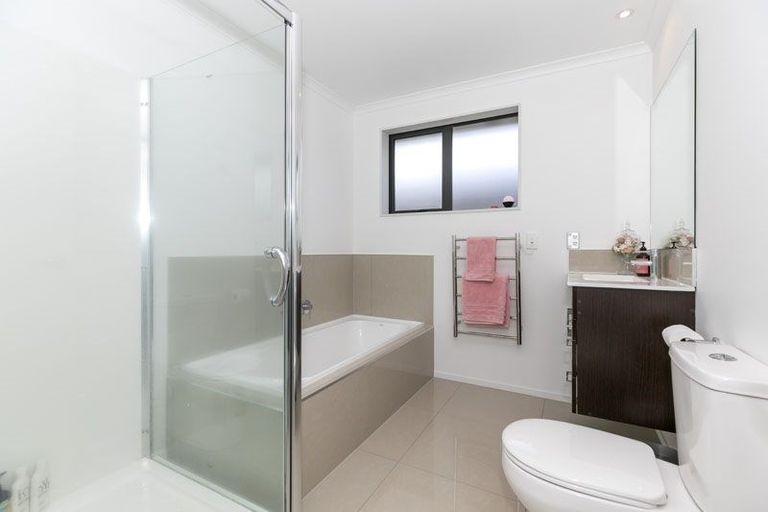 Photo of property in 17 Te Ironui Place, Huntington, Hamilton, 3210