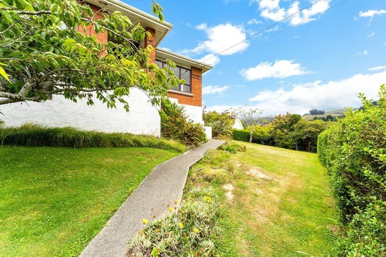 Photo of property in 6 District Road, Roseneath, Port Chalmers, 9023