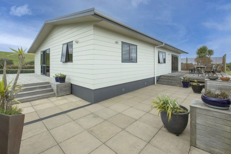 Photo of property in Rehutai Road, Baylys Beach, Dargaville, 0377