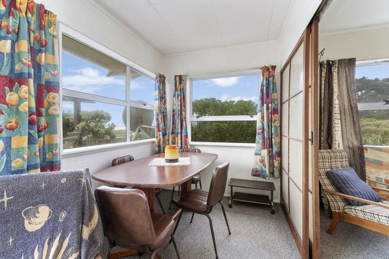 Photo of property in 224 Marine Parade, Otaki Beach, Otaki, 5512