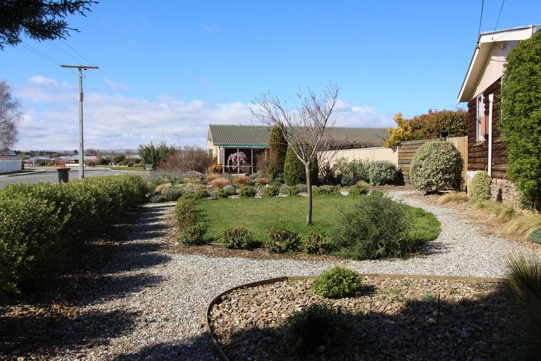 Photo of property in 127 Hazlett Street, Clyde, 9330